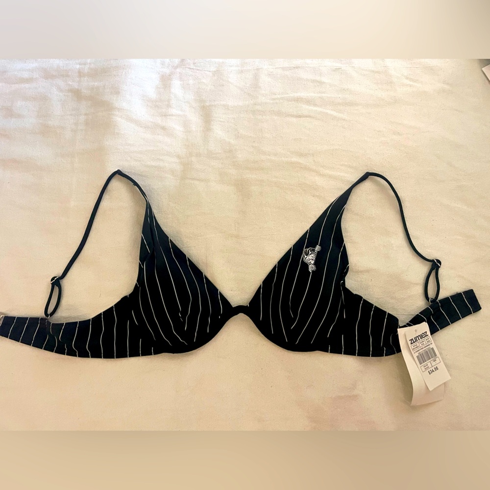 Zumiez bikini top
